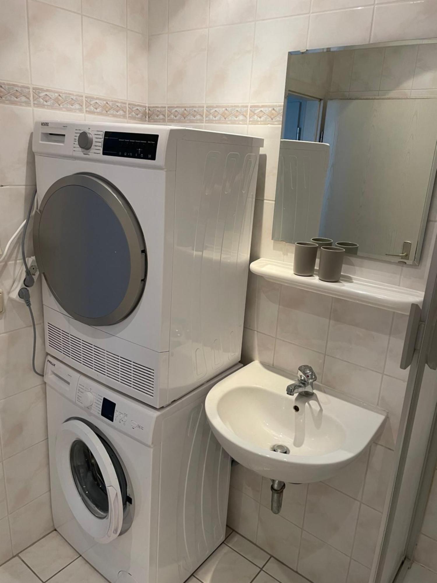 Max Appartements Neubrandenburg Ngoại thất bức ảnh