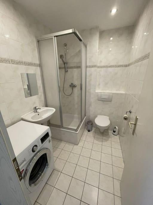 Max Appartements Neubrandenburg Ngoại thất bức ảnh